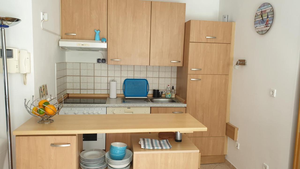 Beachfront Apartmant Veli โนวีวีโนดอลสกี ภายนอก รูปภาพ