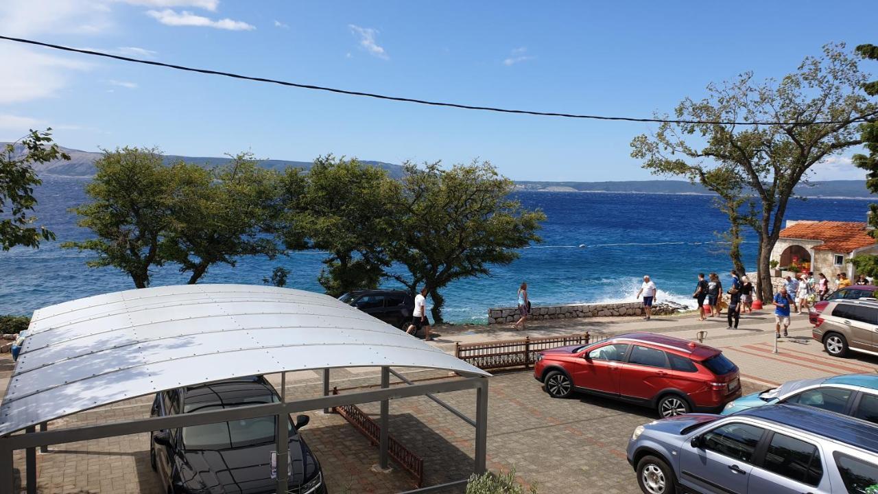 Beachfront Apartmant Veli โนวีวีโนดอลสกี ภายนอก รูปภาพ